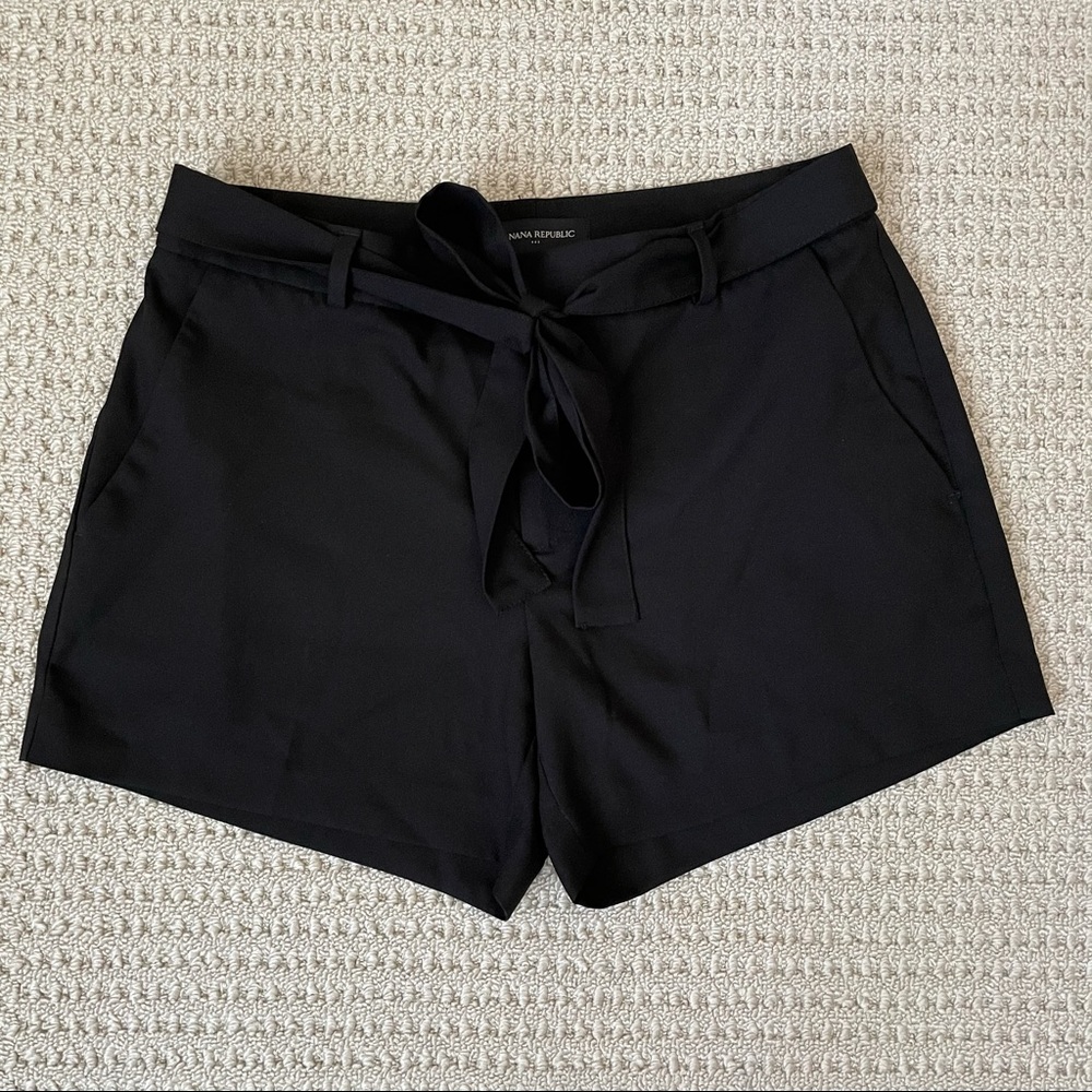 Banana Republic Tie Shorts